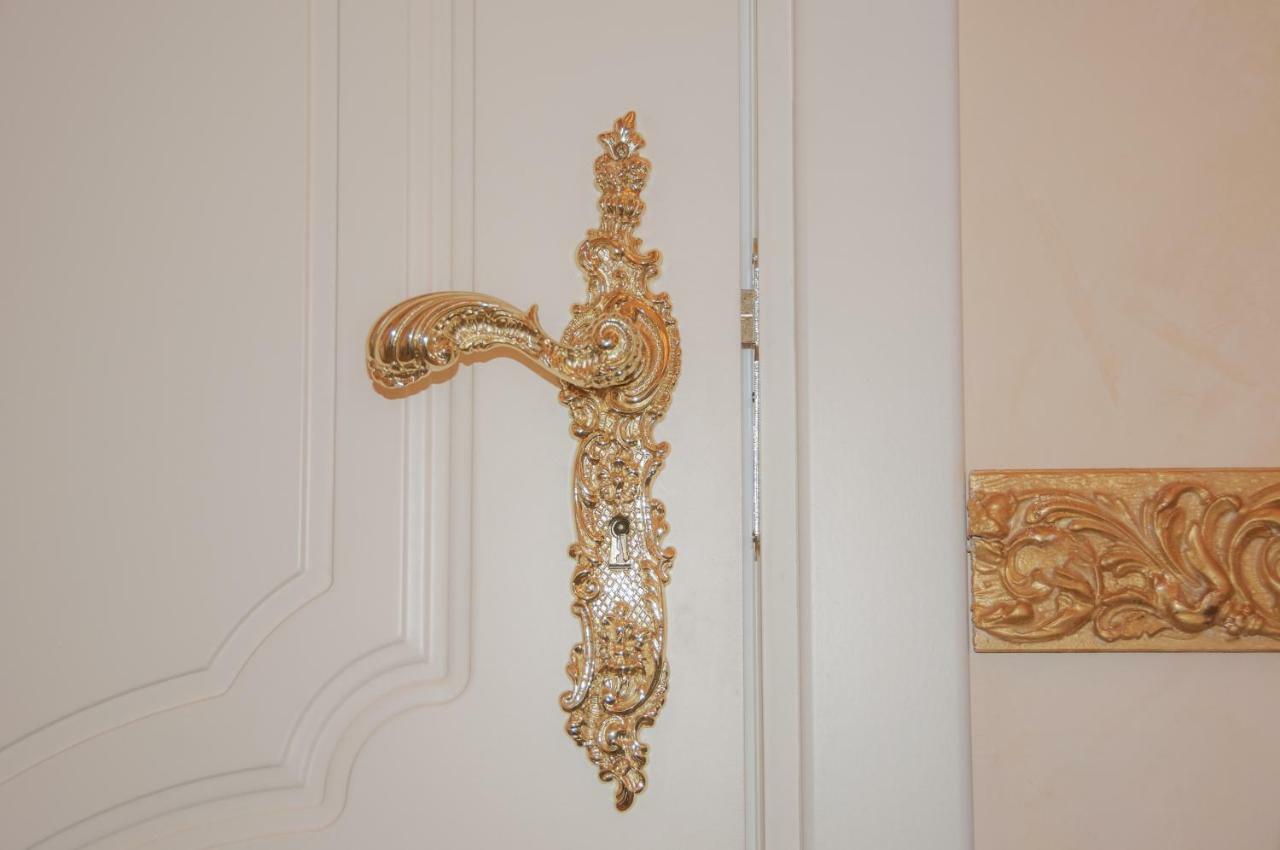 ורונה Fiore D'Arancio Luxury City Center Apartment מראה חיצוני תמונה